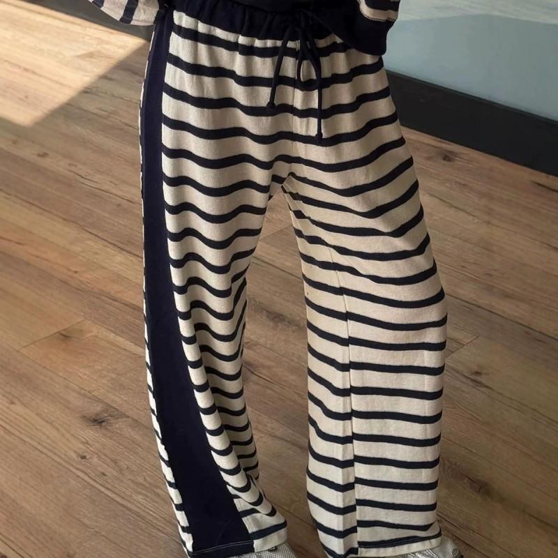 Womens Loose Striped Casual Two-Piece Set Long Sleeve Hoodie Pants Comfortable Korean Style Fall Winter Outfit