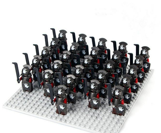 Roman Warrior Cavalry Series Minifigure Building Blocks Set (21 Pcs)