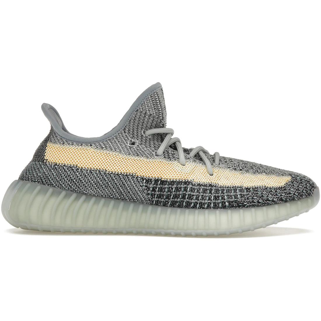 

Кроссовки adidas Yeezy Boost 350 V2 Ash Blue(GY7657) 36.5