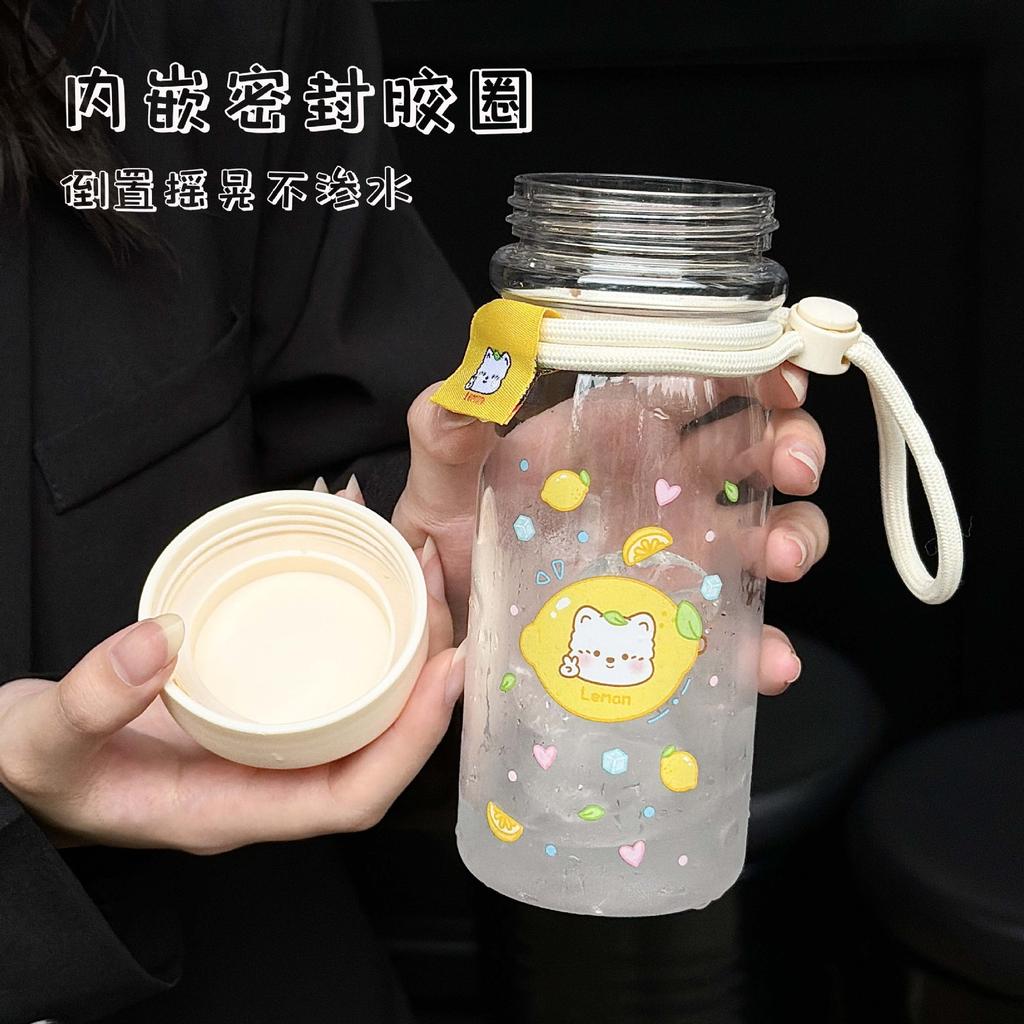 Water bottle high value cartoon children's water cup cute pet milk cover cup portable portable sealed leak-proof plastic cup tea cup