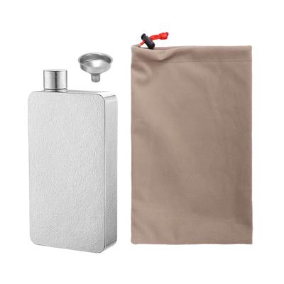 400ml Pure Ti Fles Outdoor Draagbaar Lichtgewicht Vierkante Ti Likeurfles met Roestvrijstalen Trechter Lekdicht voor Bar
