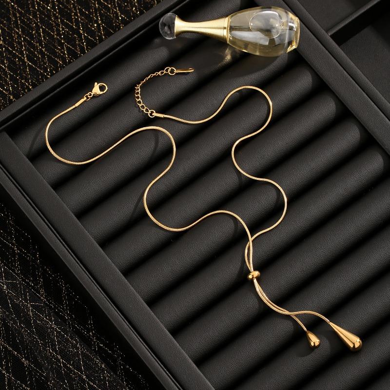 Light luxury tassel necklace earring jewelry set Fashionable high-end titanium steel jewelry set