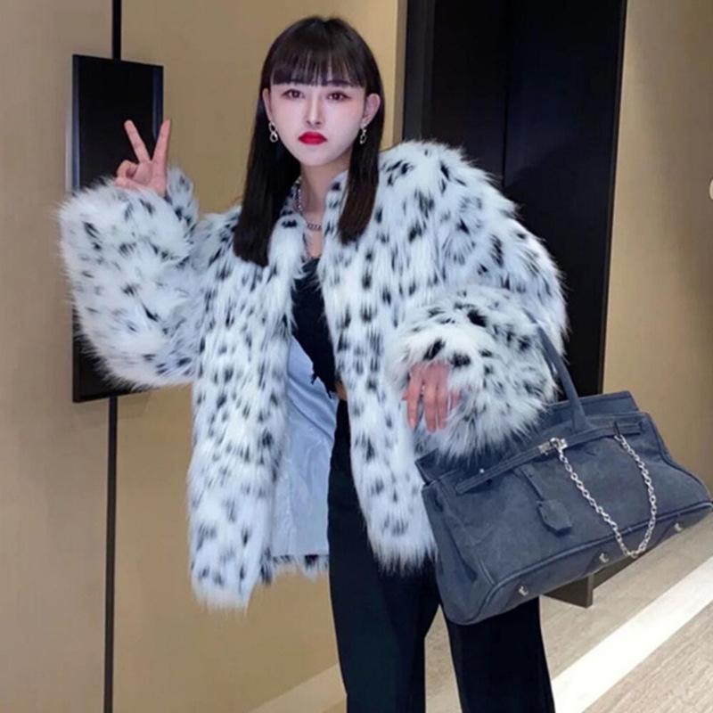 New leopard print fox fur coat medium and long spotted plush coat thickened loose trench coat tide
