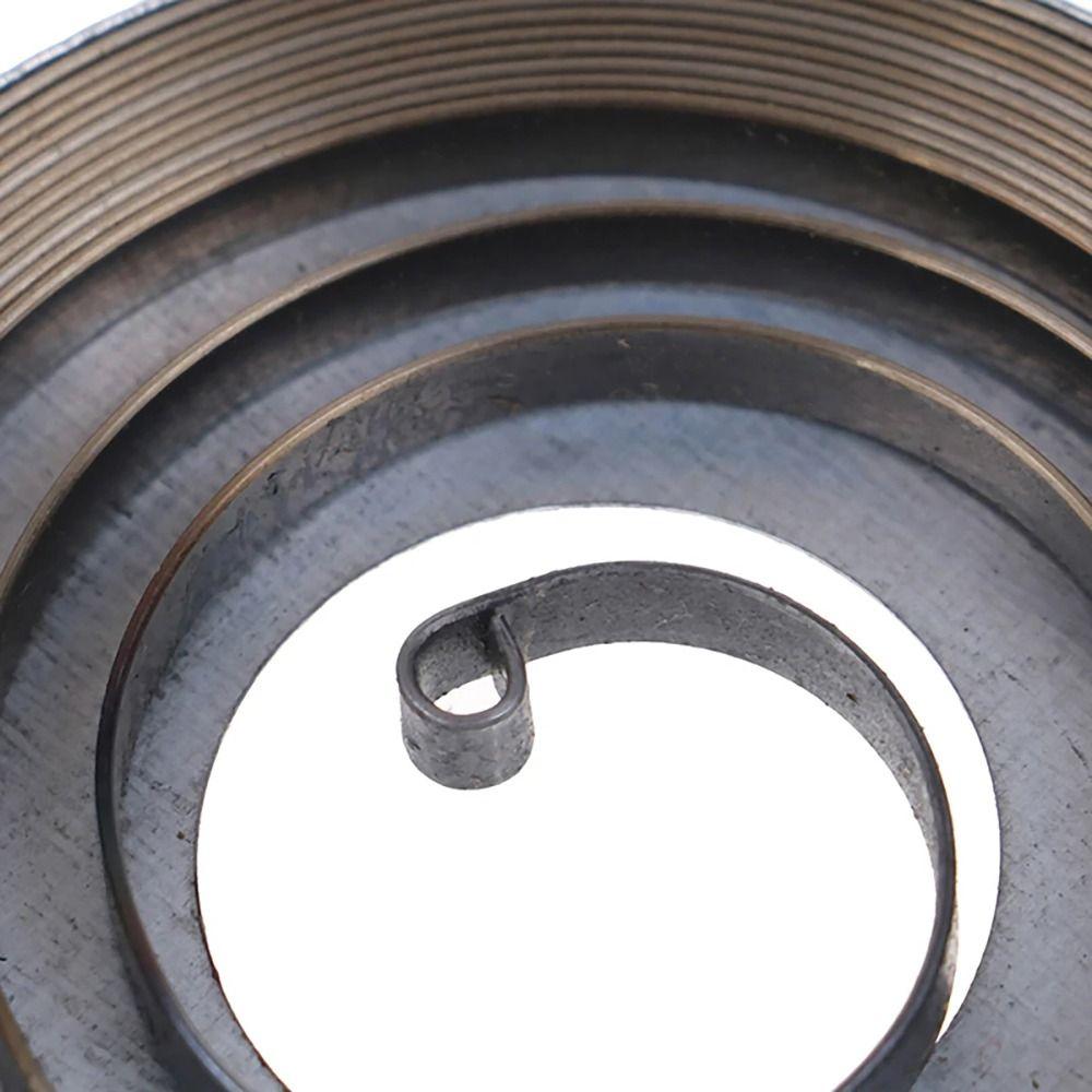 1 Stück Neue Starterfeder Kette Kettensäge Feder Starter Zugplatte Feder Leicht zu Steigen Eisenscheibe Teile für 5200/5800