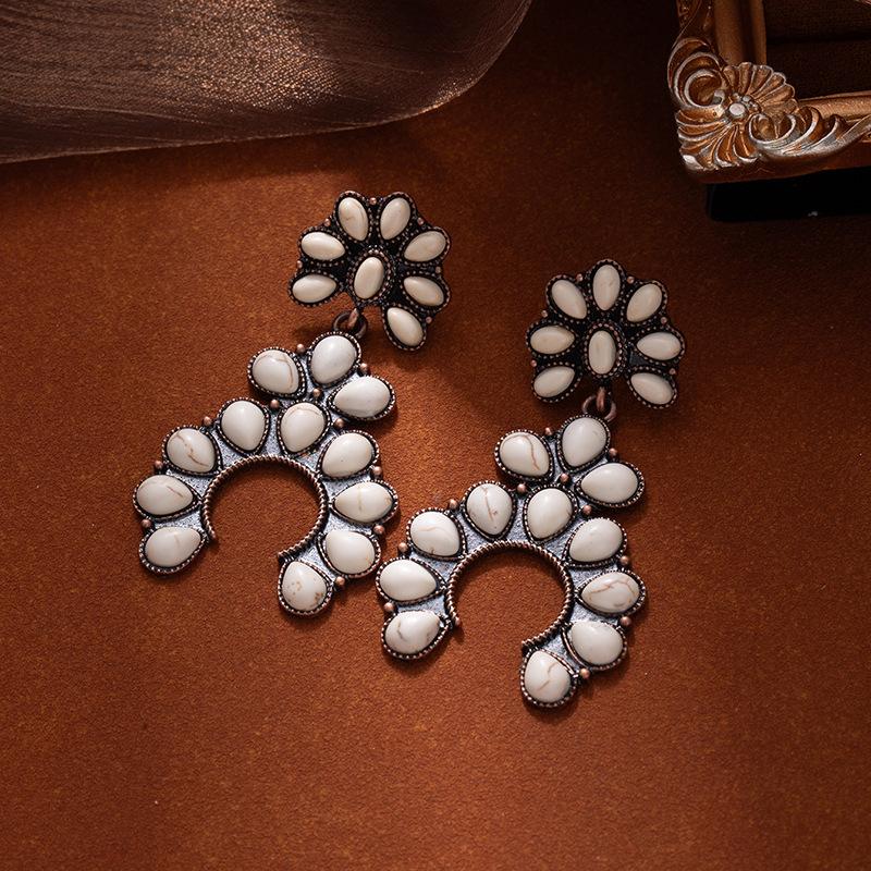 Bohemian Earrings Retro Fan-Shaped Turquoise Hollow Earrings Women S Exotic Exaggerated Personalized Earrings