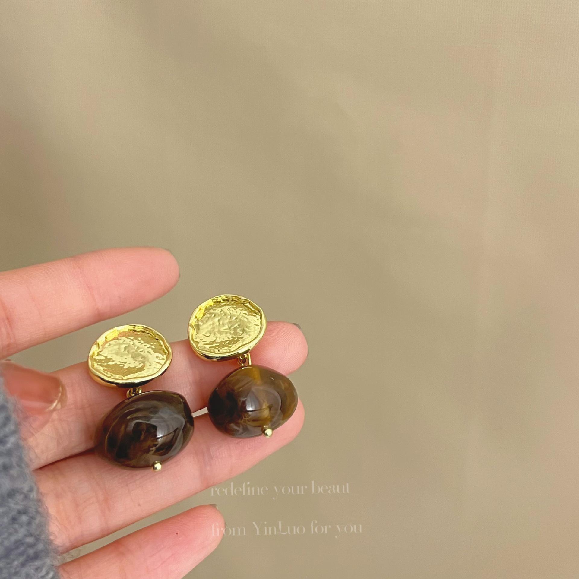 

«Серьги-иглы Майяра 925»: Янтарный жемчуг в стиле ретро для осени/зимы