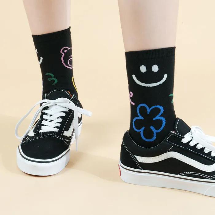 Kiki Yasocks Women's Fashion Socks Line Drawing Bear 5 Colors
