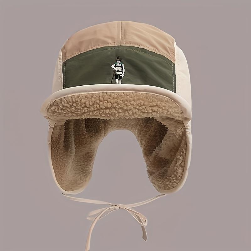 Bonnet d'hiver pour femme doublé polaire. Cordon de serrage réglable, léger et chaud pour le temps froid, la neige et le cyclisme. Lavage à la main seulement.