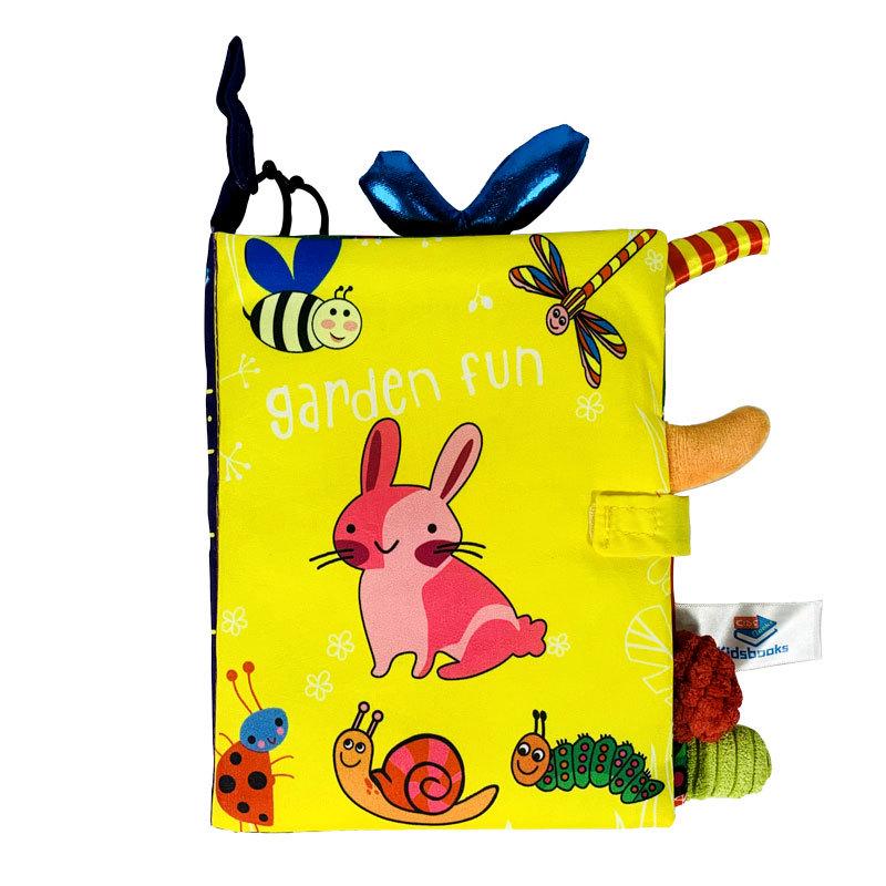 3D Tail Baby Cloth Book - Tear-Proof, Black & White/Red Crinkle Toy for Kids