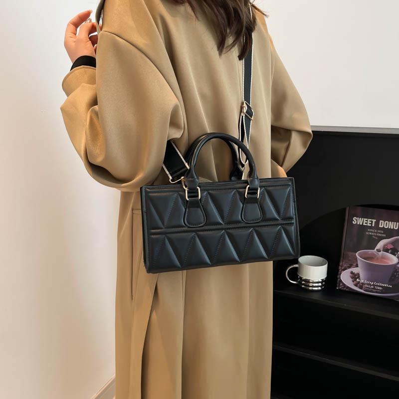 Premium Bag New Fashionable Large-capacity Versatile Solid Color Portable Small Square Bag Broadband Messenger Bag