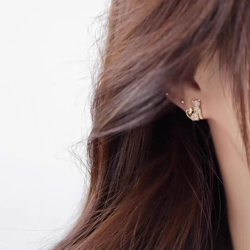 Eco-friendly Minimalist Cat Stud & Dangle Earrings - Retro & Popular Korean Jewelry