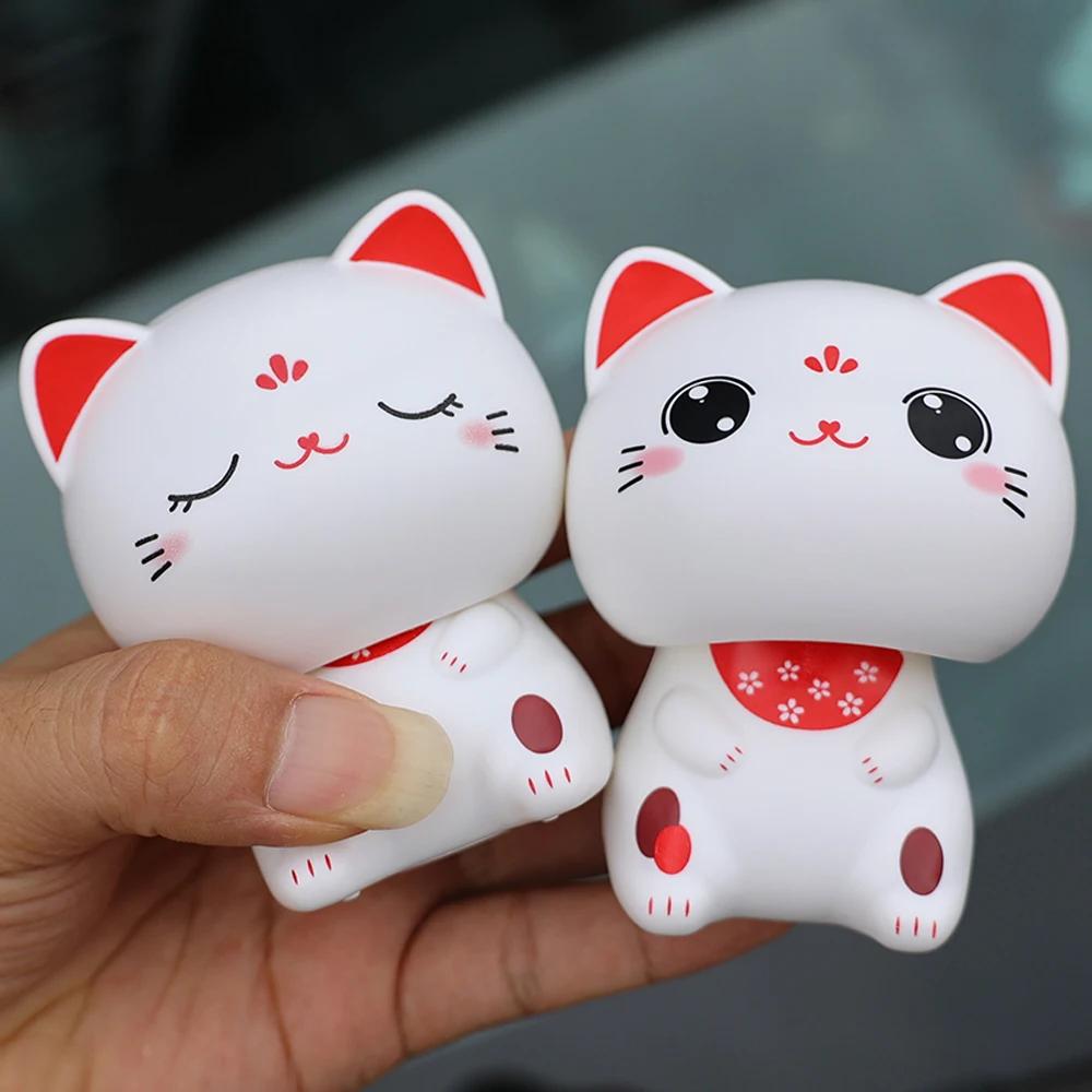Solarbetriebene Glückskatze fürs Auto, Armaturenbrett, Mittelkonsole, süße Glückskatze, Wackelornament, Auto-Innendekoration, Zubehör