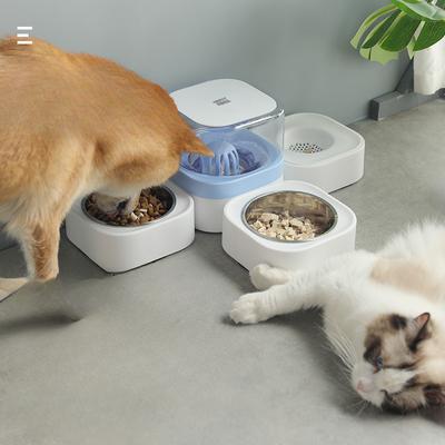 Perros – Proveedores de agua y alimento