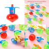 Pião de Plástico Brinquedo Para Crianças Com Lançador Colorido Características Adequado Para Crianças e Brincadeiras Escolares