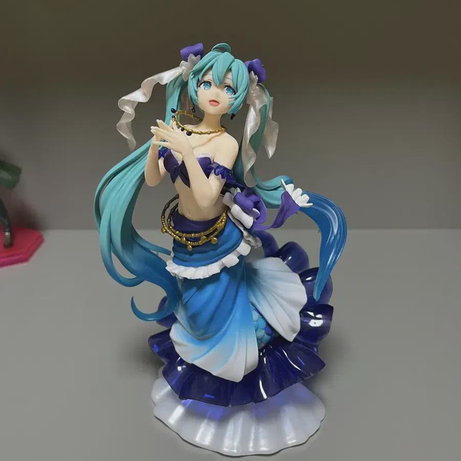 

Miku Mermaid Figure