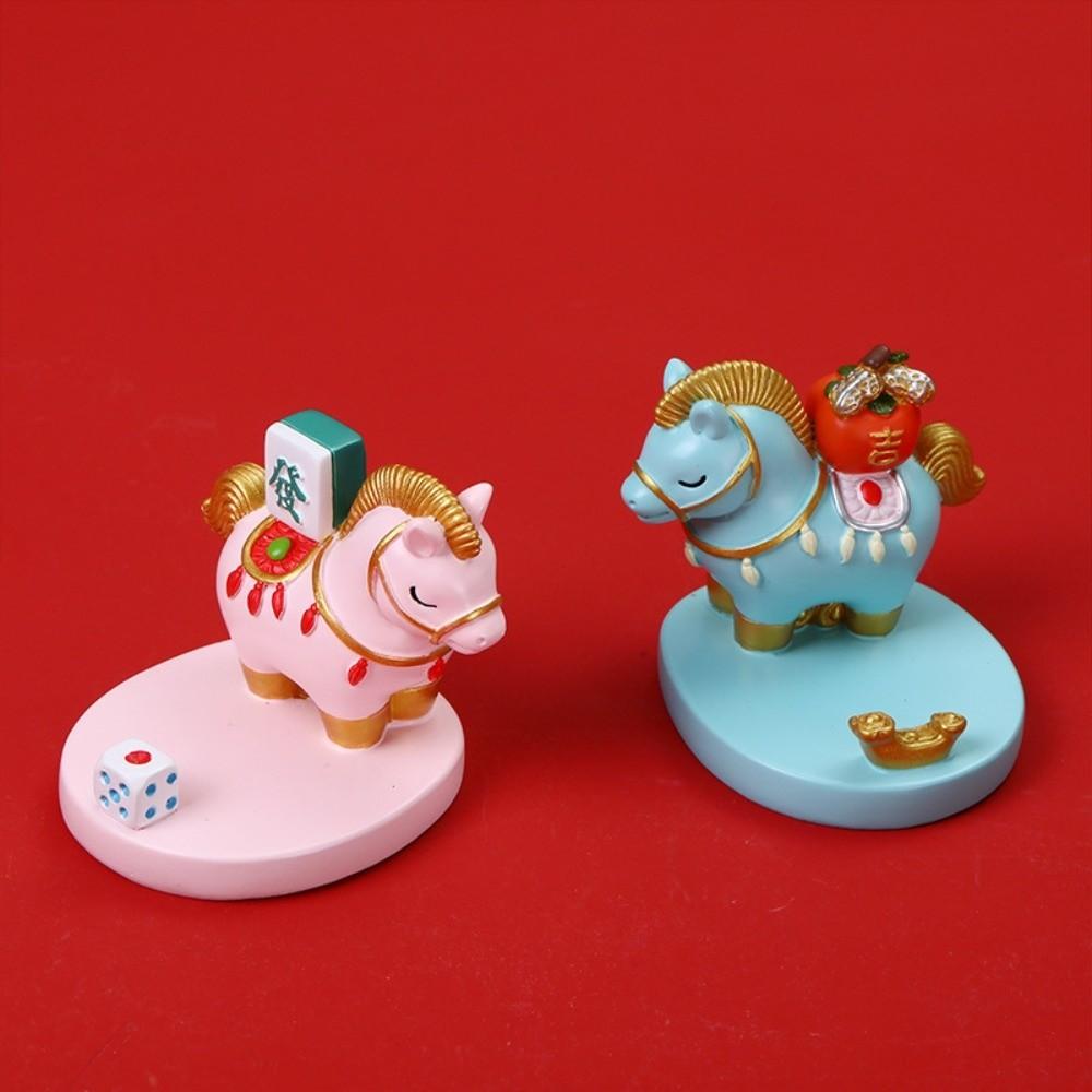 Resin Zodiac Horse Ornaments Festival Decorative Zodiac Horse Mascot  Spring Festival