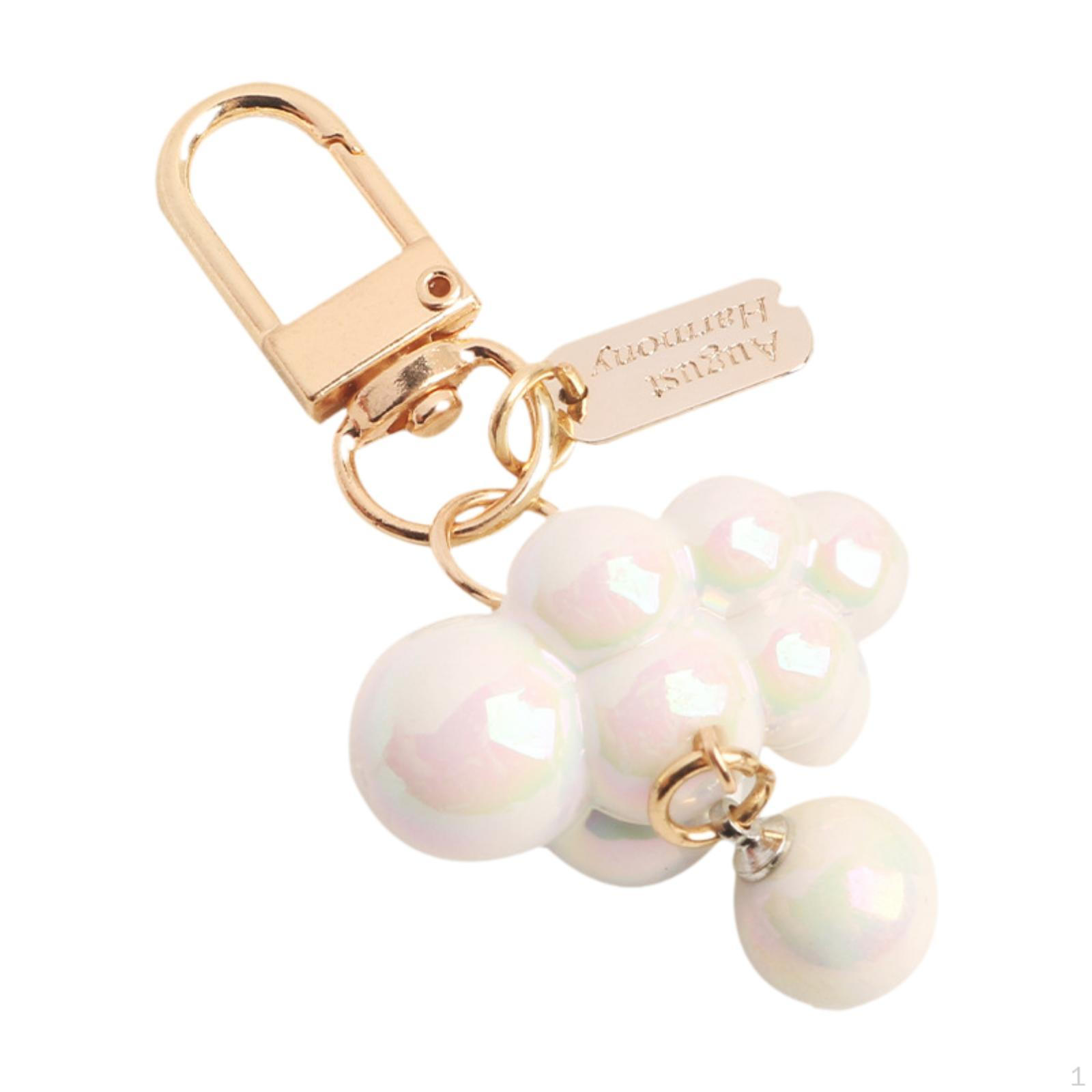 

Брелок с жемчугом для сумочки и чехла для наушников Style B