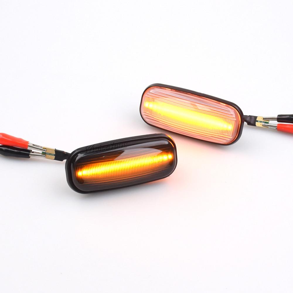 2Pcs LED Side Marker Lamp Turn Signal Indicator Light for Land Rover Defender TD5 98-15 Freelander 1 02-05 Discovery 2 99-04