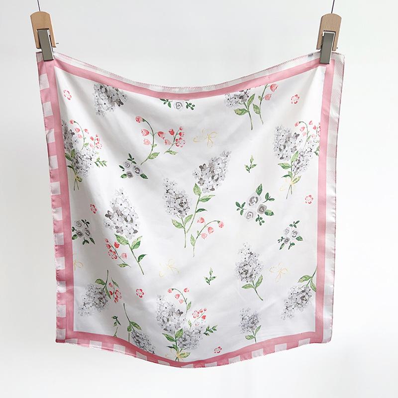 Summer New Floral Printed Silk Scarf Femininity Versatile Fashion Small Square Scarf Korean Atmosphere Neck Protection Small Scarf