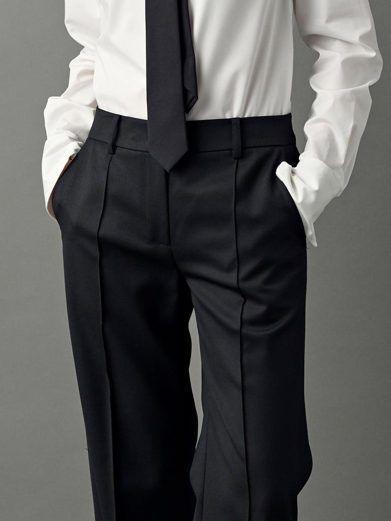 Chosyu Wool Pintuck Straight Pants (Black)
