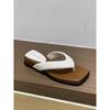 Thick-soled sandals wear French evening wind pinch slippers women's 2025 summer new beach shoes flip-flops high heels