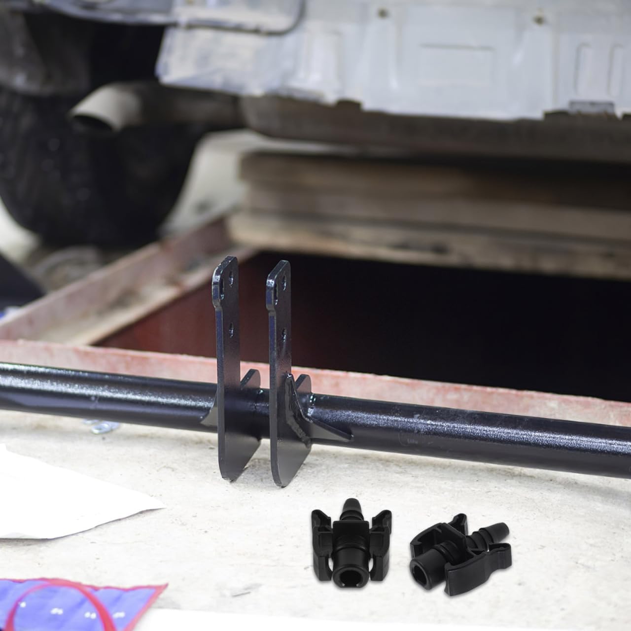 

Quick Connect Radiator Hose Fitting for Car Coolant System Heat-Resistant Thermostat Housing Connector Secure Auxiliary Water Tank Connection Easy