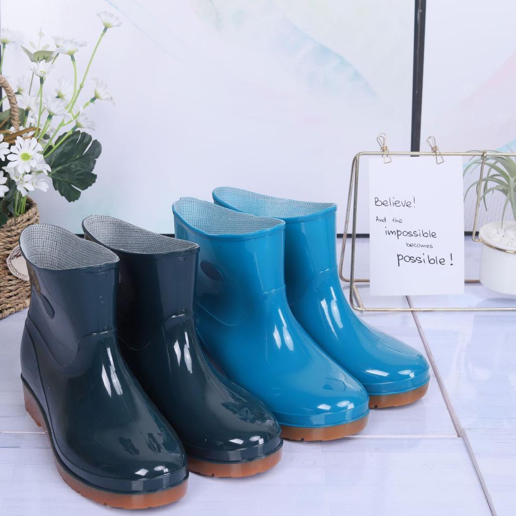 Rain boots PVC women's low, medium and high rain boots winter thermal cotton cover velvet work rain shoes
