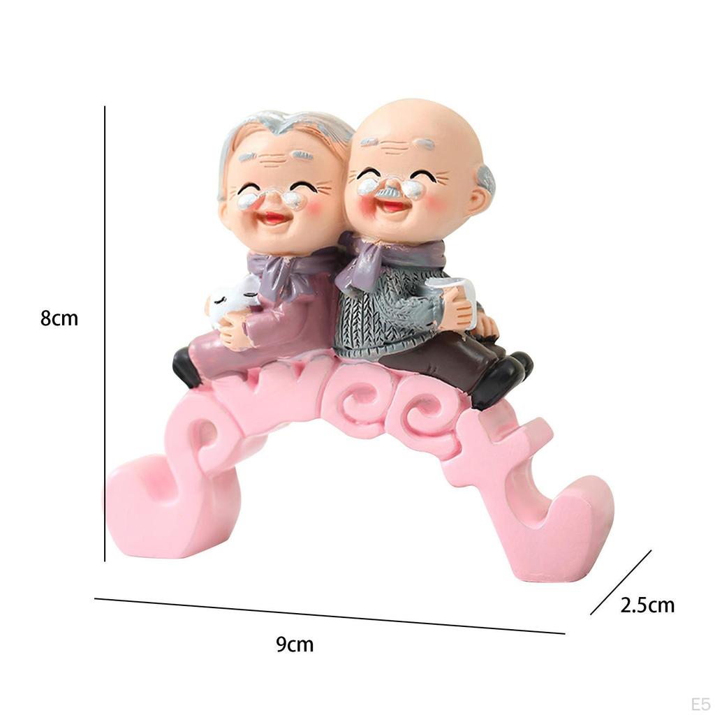 Couple Statues Present Scene Layout Props Figurines for Coffee Table Bedroom Valentine'S Day