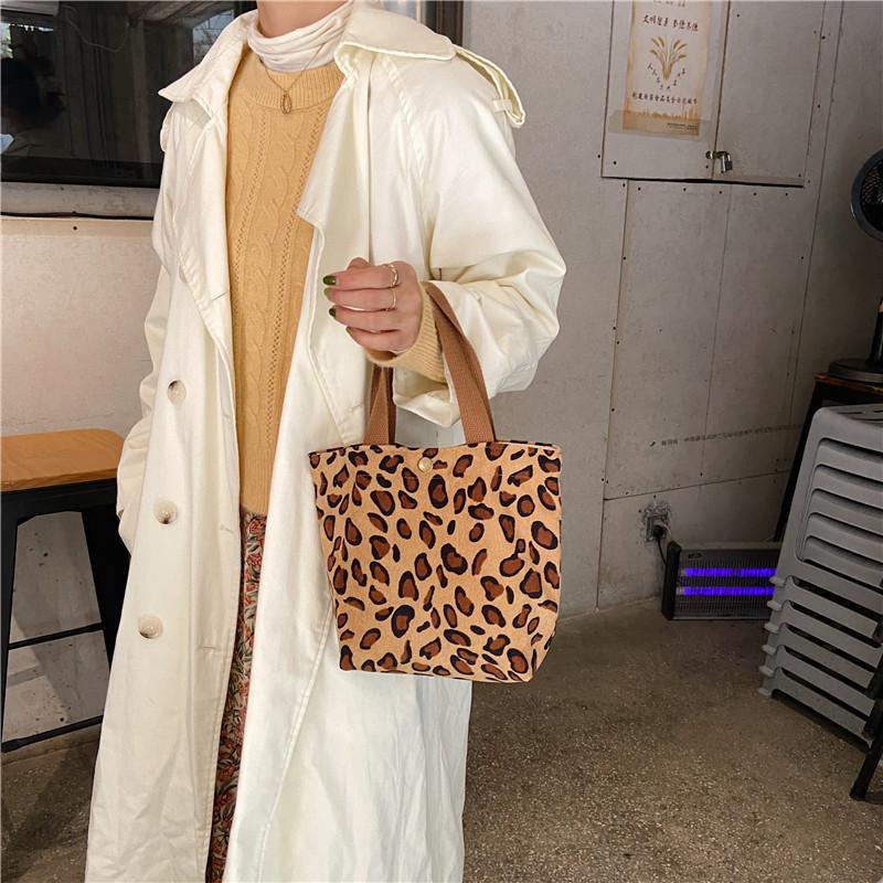 Casual Women Portable Lunch Bento Bag Retro Flower Ladies Small Handbags Thin Corduroy Female Shopper Clutch Purse Shoulder Bags