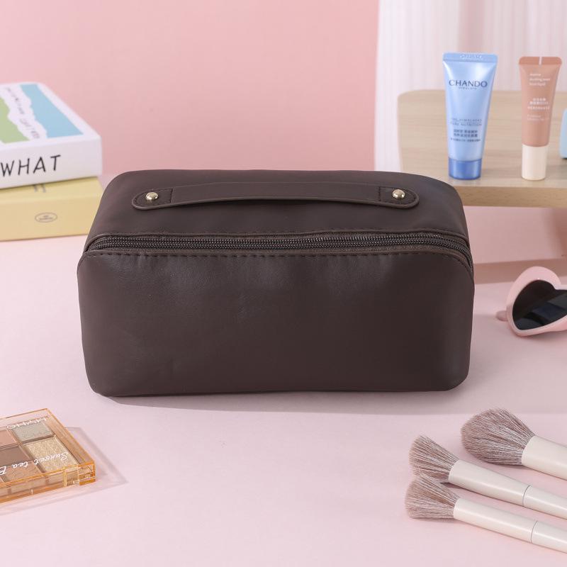 Stylish High-Grade PU Leather Makeup & Toiletry Travel Bag with Large Capacity