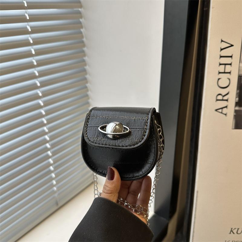 Mini Personalized Summer New Chain Trend Mouth Red Envelope Fashion Simple Casual Shoulder Crossbody Small Square Bag