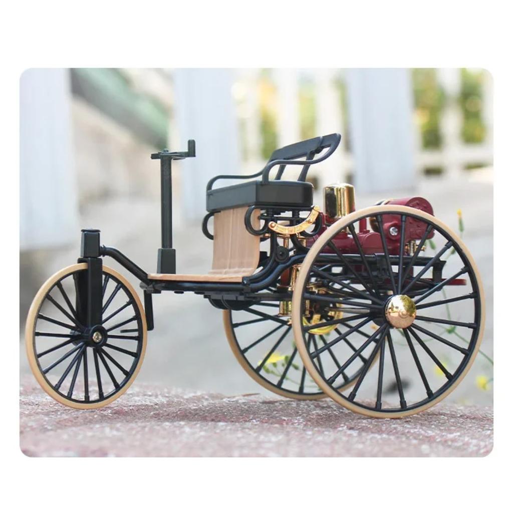 1/12 1886 Vintage Classic Car No.1 Alloy Car Model Simulation Tricycle Toy for Children Gift Collection F499