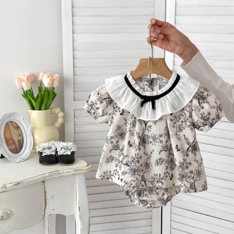 Kayoudo Chinese Ink Floral Two-Piece Set