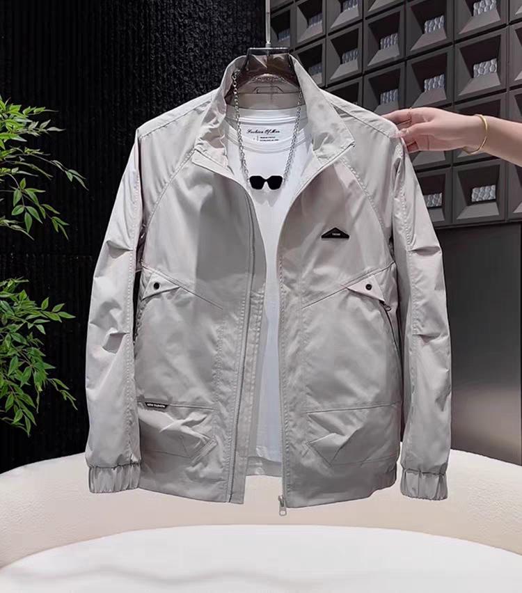 Men's Casual Stand Collar Windbreaker Jacket – Versatile American Style, Perfect for Spring, Summer & Autumn.