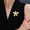 Yousheng Five Petal Flower Brooch Fashionable Vintage Beautiful Charming Delicate Elegant Brooch Women Accessories