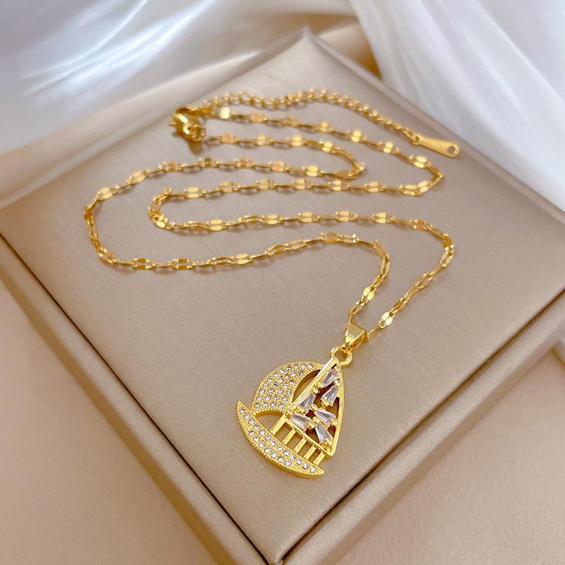 

Full Zirconium Sailboat Light Luxury Banquet Wedding Necklace Women S Versatile Collarbone Chain Titanium Steel Chain
