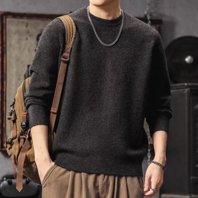 Retro Men's Loose Fit Winter Knit Sweater with Round Neck - Trendy and Warm
