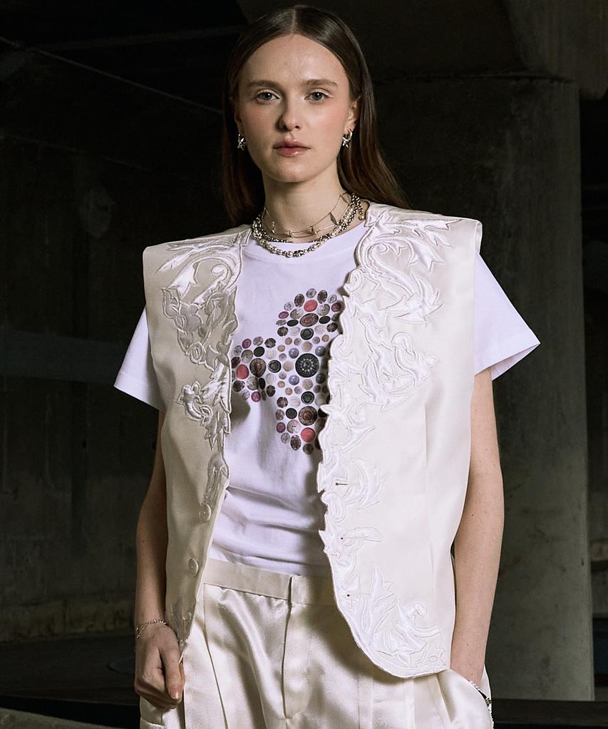 SLOWACID Andre Kim X Slow Acid Women'S Button Graphic Short Sleeve T-Shirt [White]