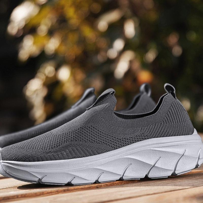 Fashion Men's Shoes Summer Breathable Mesh Canvas Shoes Fashion Platform Shoes Lightweight Sneakers for Men Comfortable Slip-On Loafers