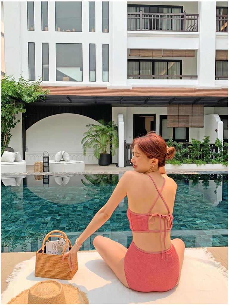 Korean Style White Textured Bikini Swimsuit 3-Piece Set for Beach & Hot Springs