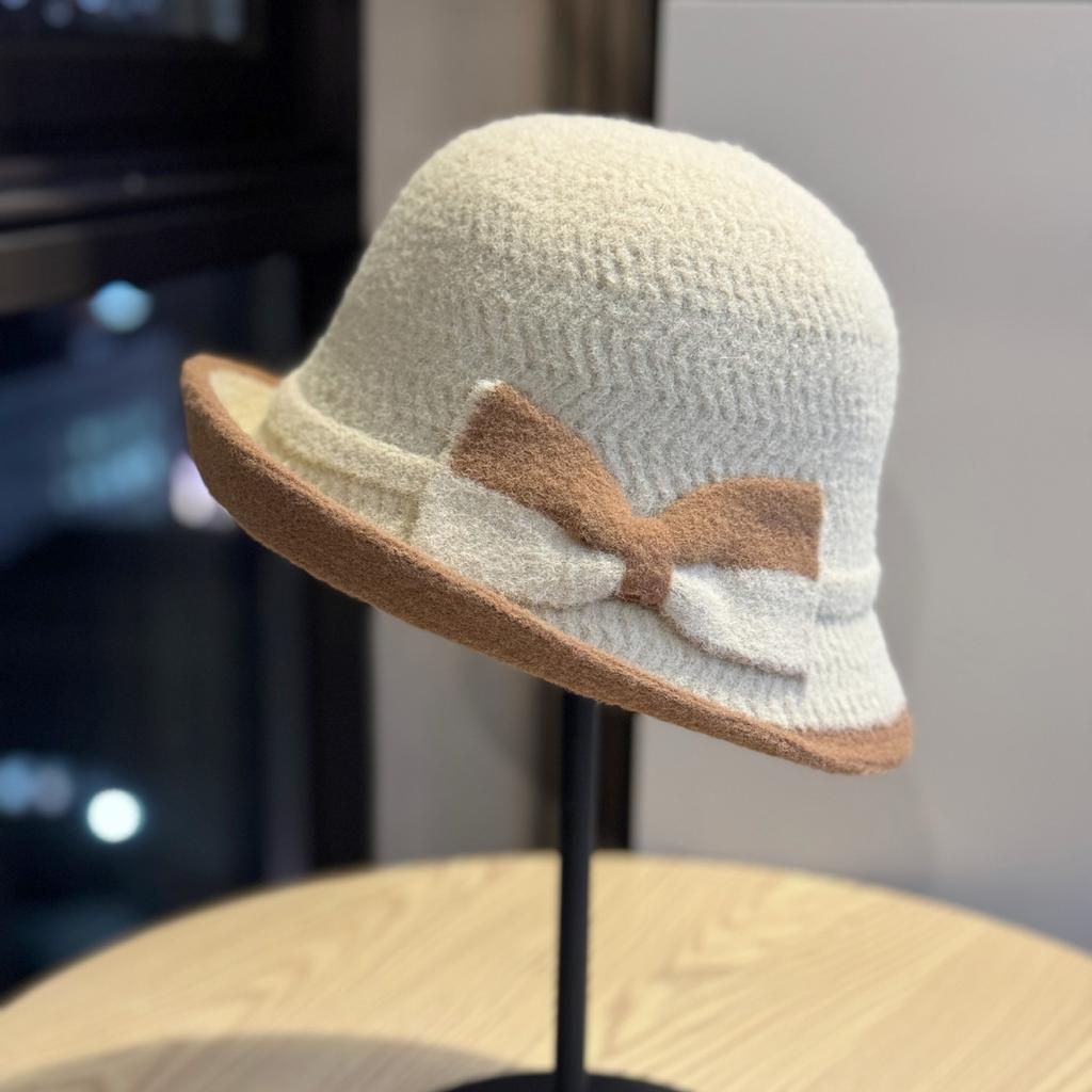 New women's autumn and winter Korean-style two-tone bow fisherman hat, elegant and warm knitted hat for middle-aged and elderly, trendy