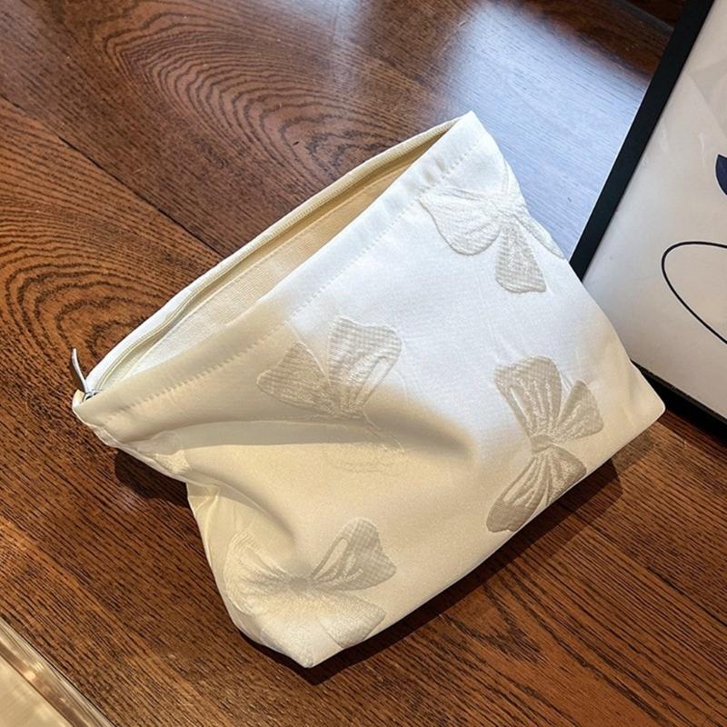 Large Capacity Wash Pouch  Travel Toiletry Storage Pouch Waterproof Toiletries Bag Waterproof Cosmetic Pouch