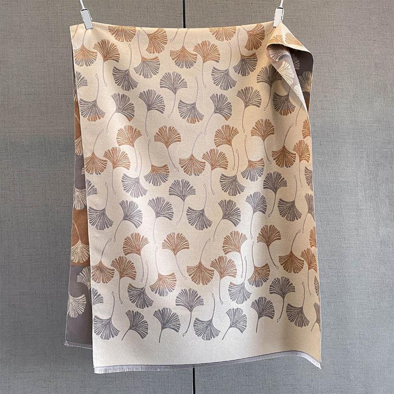 Vintage Ginkgo Leaf Jacquard Scarf Women Thick Warm Faux Cashmere Neck Scarf