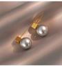 Grey earrings 2026 new popular item, light luxury high-end feeling earrings, female niche temperament commuting autumn and winter earrings