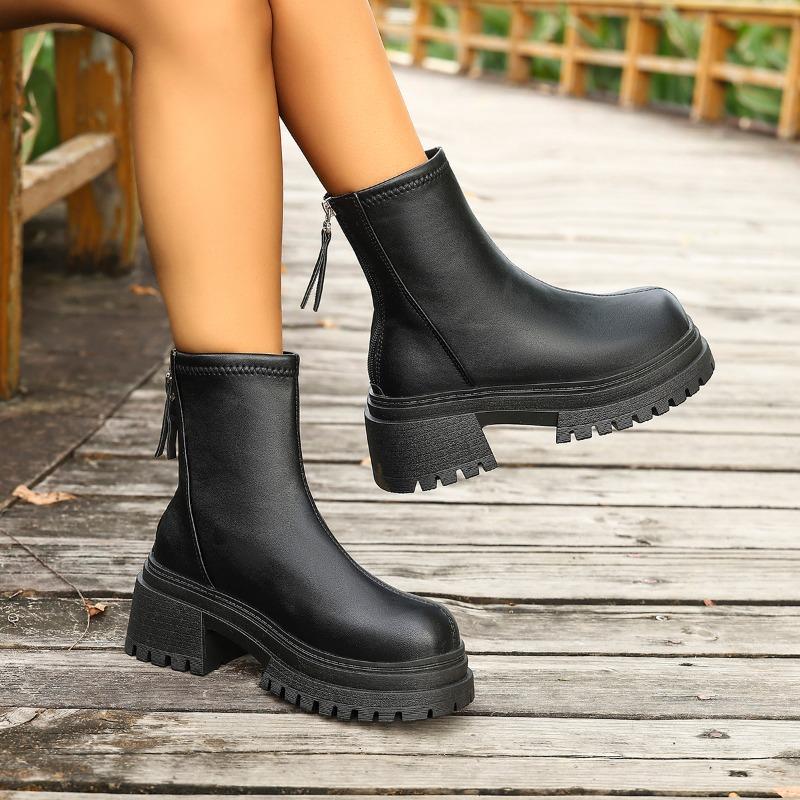 Martin boots women's winter new small heightened thick-soled large-size fashionable velvet warm short boots