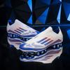 2025 Football Shoes Shattered Nails Kids Training Shoes Girls Students Lawn Spikes Game Sneakers