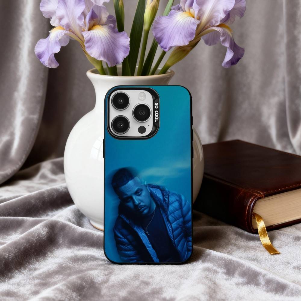 C-Cruz Cafune Me M-Muevo Con Dios Phone Case For iPhone17,16,15,14,13,12,11 Plus,Pro Max Black Candy silver phone case