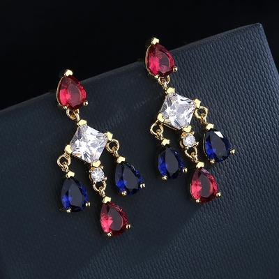 Koreanische Version von langen Quastenohrringen für Frauen mit vielseitigen High-End-Stil Palace Dream Purple Crystal Ohrringen