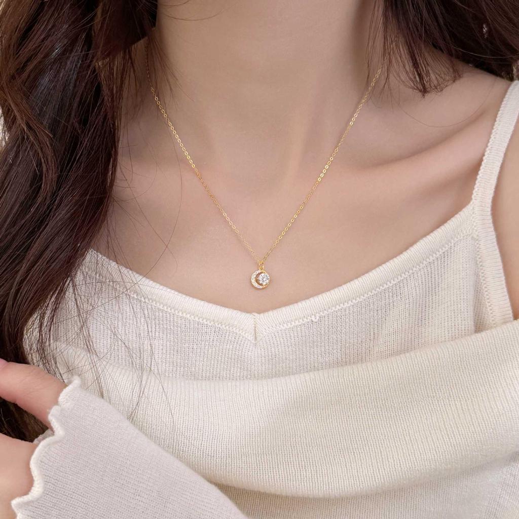 18k Gold-Plated Sterling Silver Crescent Moon Pendant Necklace for Women - Elegant Japanese Design