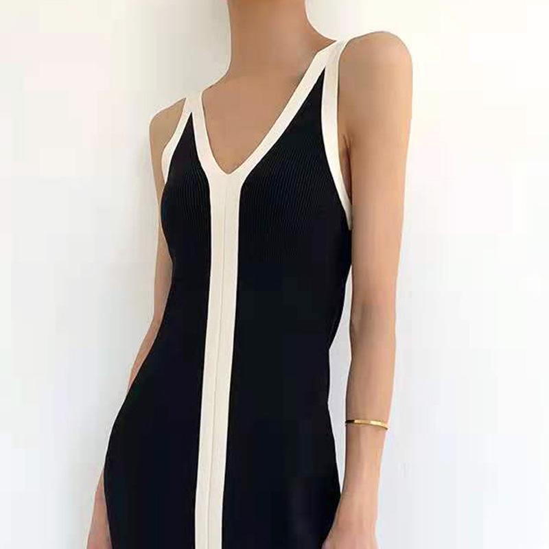 Color Block Wool V-Neck Spaghetti Strap Knit Dress with Slit